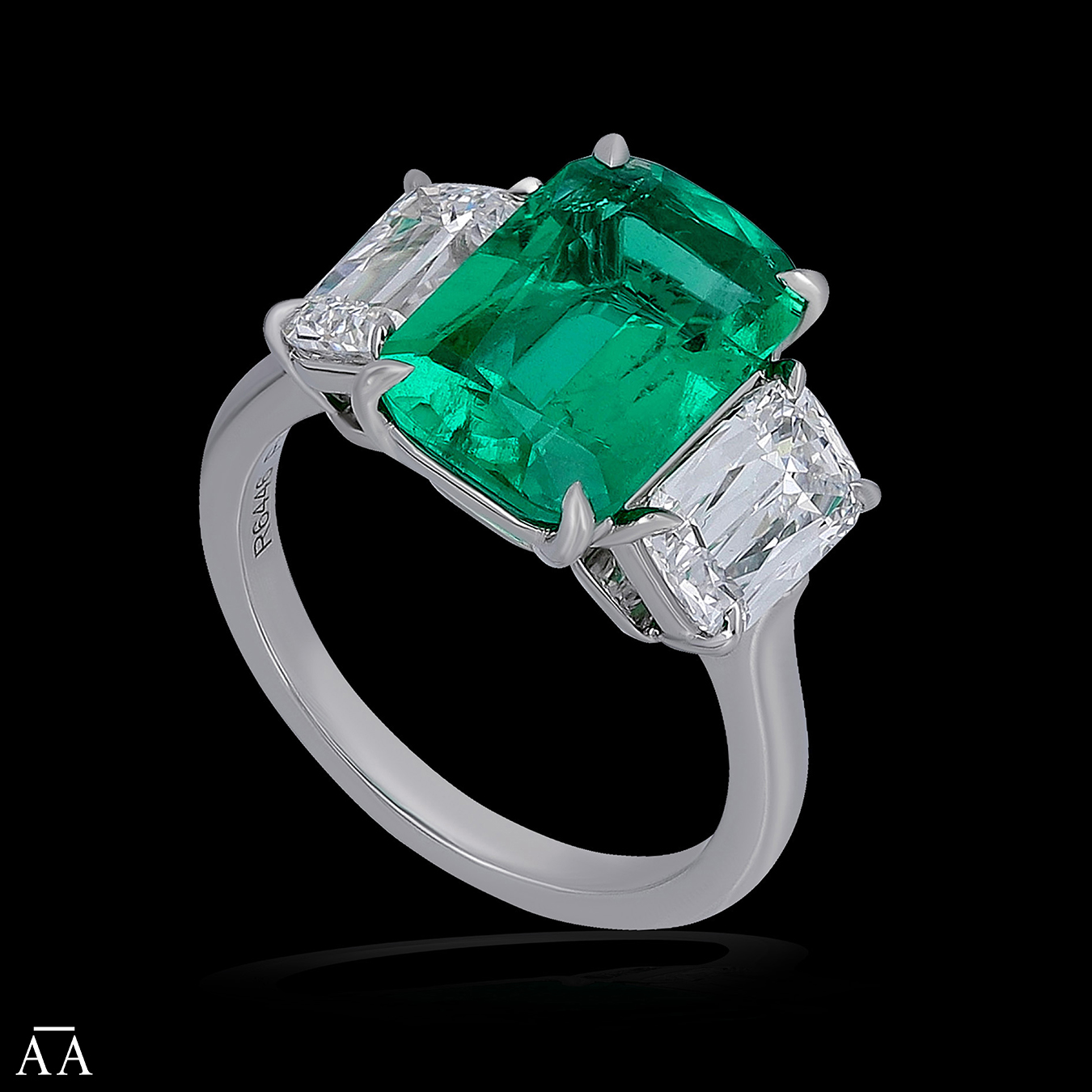 ASHOKA Emerald Triology Ring